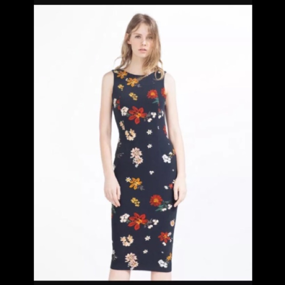 Zara midi navy tube flowered dress